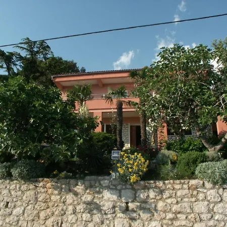 Apartment 2354e